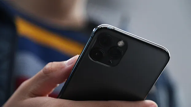 Страшилки про вирусы на iPhone добрались до рекламы на YouTube